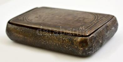 Keleti mintás ezüst szelence. Városképes díszítéssel, kopott./ Oriental silver box 111g 10x6x2 cm