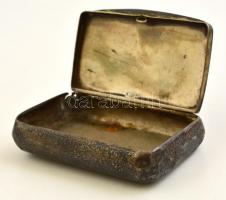 Keleti mintás ezüst szelence. Városképes díszítéssel, kopott./ Oriental silver box 111g 10x6x2 cm