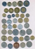 Uruguay ~1909-2001. ~40db-os fémpénz gyűjtemény, mind különféle T:vegyes
Uruguay ~1909-2001. ~40pcs...