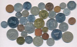 ~36db-os fémpénz gyűjtemény, benne Nicaragua, Salvador, Guyana és Suriname, mind különféle T:vegyes ~36pcs of coins, including Nicaragua, Salvador, Guyana and Suriname all different C:mixed