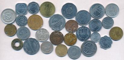 ~29db-os fémpénz gyűjtemény, benne Nepál és Bangladesh, mind különféle T:vegyes ~29pcs of coins, including Nepal and Bangladesh, all different C:mixed