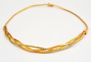 18 Karátos fonott arany nyakék eredeti bőr tokjában. Jelzett. 29,64 g / 18 C solid gold necklace in ...