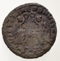 Római Birodalom / ? / II. Constantius 337-361. AE4 (1,45g) T:2-
Roman Empire / ? / Constantius II 3...