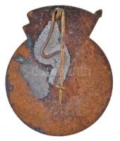 ~1950. "III. Osztályú Sportoló" zománcozott fém kitüntető jelvény T:2