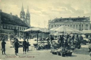 Temesvár, Timisoara; Kossuth Lajos tér, piac, Takarékpénztár, Winternitz Lipót üzlete, villamos. Gerő Manó kiadása / market square, vendors, savings bank, shops, tram