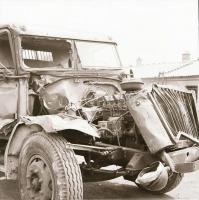 cca 1958 Teherautók, 6 db szabadon felhasználható vintage negatív, 6x6 cm