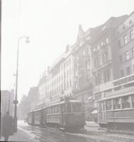 cca 1958 Villamosokról készült felvételek, 5 db vintage negatív különféle helyszíneken, 6x6 cm