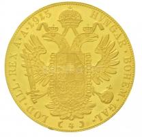 Ausztria 1911. 4D Au "Ferenc József" (13,98g/0.986) T:2 ph. 
Austria 1915. 4 Ducat Au &qu...