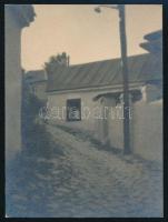 cca 1928 Budapest, Tabán, 6 db fotó (ebből 2 db vintage, 3 db későbbi nagyítás, 1 db mai nagyítás), 11,5x9 cm és 10x15 cm között