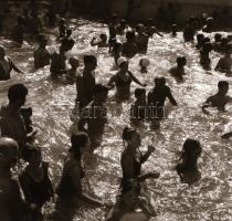 cca 1960 Budapesti városképek, életképek, Sinka Antal (?-?) hagyatékából 10 db szabadon felhasználha...