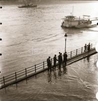 cca 1960 Budapesti városképek, életképek, Sinka Antal (?-?) hagyatékából 10 db szabadon felhasználha...