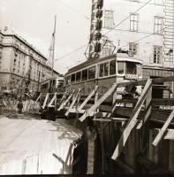 cca 1972 Budapesti villamosok, 2 db szabadon felhasználható vintage negatív, 6x6 cm