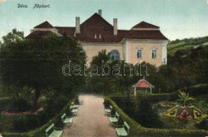 Déva, Népkert, Bethlen Gábor kastélya / Schloss / castle, park