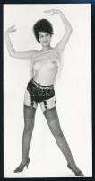 cca 1969 Vetkőzőszám, szolidan erotikus fényképek, 4 db vintage fotó, 15x8 cm / 4 erotic photos