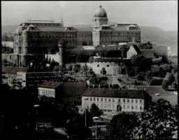 cca 1970 Budapest, A Királyi Vár közelről több oldalról  6 db igényes, nagyméretű fotó 30x24 cm