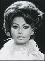 cca 1960 Sophia Loren eredeti fotó / original photo 18x24 cm