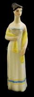 Drasche női figura, kézzel festett, jelzett, hibátlan, m: 17,5 cm