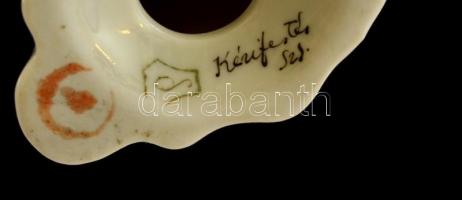 Drasche női figura, kézzel festett, jelzett, hibátlan, m: 17,5 cm