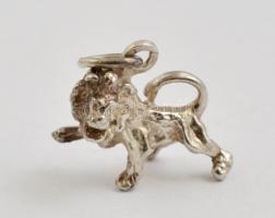 Ezüst(Ag) plasztikus oroszlán függő, jelzett, 1,8x1,7 cm, nettó: 2,7 g