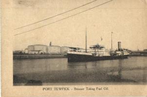 Suez Port, Port Tewfick; steamer taking fuel oil (EK)