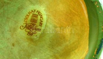 Zsolnay virágmintás eozin mázas váza, jelzett, kis kopásnyomokkal, m: 24 cm