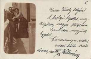 1900 Nagyvárad, Oradea; családi fotó az erkélyen / family photo on the balcony