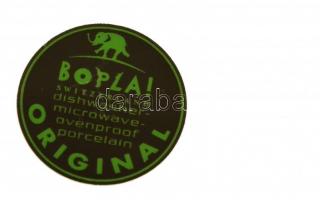 Jelzett (Bopla) tányérok (3 db), egyiken karcolásokkal, matricás, d:21 cm ( 3×)