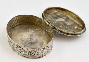 Ezüst(Ag) antik szelence, jelzett, 6x5x1,5 cm, nettó: 51 g