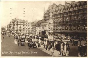 London, Charing Cross Station & Strand, Bureau de Change, autobuses