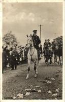 1938 Komárom, Komárno; bevonulás, Horthy Miklós / entry of the Hungarian troops  (fl)