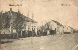 16 db régi magyar és történelmi magyar városképes lap / 16 pre-1945 Hungarian and histroical Hungari...