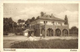 16 db régi magyar és történelmi magyar városképes lap / 16 pre-1945 Hungarian and histroical Hungari...