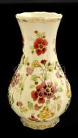 Zsolnay pillangómintás váza, kézzel festett, jelzett, apró kopásokkal, m: 18 cm