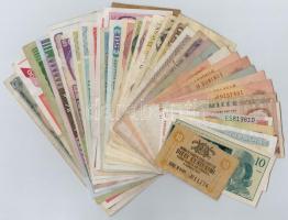 39db-os vegyes külföldi papírpénz tétel, közte lengyel és csehszlovák bankjegyek T:I-III 39pcs of foreign paper money lot, including Polisha and Czechoslovakian banknotes C:UNC-F