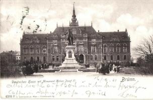 Brno, Brünn; Deutsches Haus mit Monument Kaiser Josef II / German house with statue