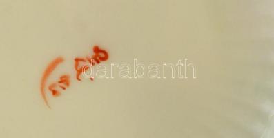 Jelzett teás csésze, matricás plasztikus díszítéssel, apró lepattanással