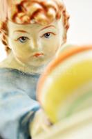 Zsolnay búgócsigás kislány, kézzel festett, jelzett, apró kopásokkal, m: 12 cm