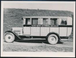 1928 Az Első Móri Autóbusz Vállalat autóbusza, későbbi előhívás, 9x12 cm