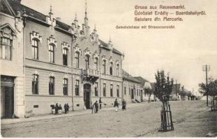 Szerdahely, Miercurea Sibiului, Reussmarkt; utcakép a városházával / street view with town hall