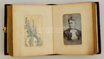 cca 1880-1930 Vizitkártya album 40 db portré fényképpel, különböző műtermekből, különböző méretben