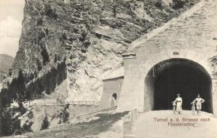 Finstermünz, Fünstermünz (Tirol); Tunnel with bicyclists on the border between Austria and Switzerland
