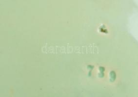 Körmöcbányai szecessziós virágmintás tányér, jelzett, apró mázhibákkal, d: 17,5 cm