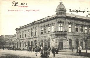 Debrecen, Kossuth utca, Angol Királynő szálloda, Kegyelet Temetkezési Intézet, Hauer Bertalan üzlete, utcaseprő. Ifj. Gyürky Sándor kiadása