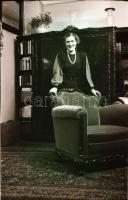 cca 1930-1940 Lakásbelső, 6 db fotónegatív, 6×9 cm