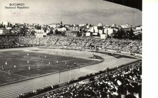 4 db modern stadion képeslap; Róma, Los Angeles, Bukarest / 4 modern stadiums; Rome, Los Angeles, Bu...