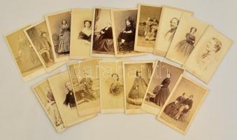 cca 1860-1880 18 db bécsi urakat ábrázoló vizitkártya