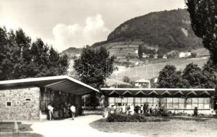 Badacsony - 8 db modern városképes lap: Borkóstoló, Aszú válogatás, Hegyalja, Móló, autóbusz, Tátika...