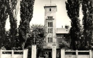 Berettyóújfalu - 8 db modern városképes lap: Calvin tér, Református templom, Kossuth Lajos utca, Tan...