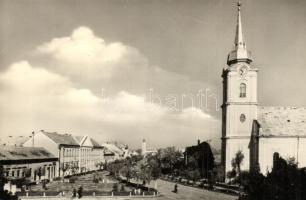 Berettyóújfalu - 8 db modern városképes lap: Calvin tér, Református templom, Kossuth Lajos utca, Tan...