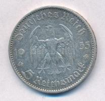 Német Harmadik Birodalom 1935A 5M Ag "Náci hatalom első évfordulója" T:2,2-
German Third ...